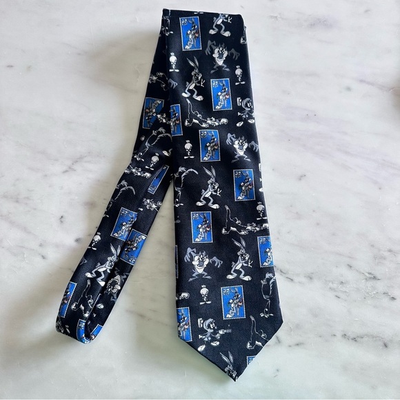 Vintage 1997 Looney Tunes Cartoon Characters NWT Deadstock Tie - Picture 1 of 4